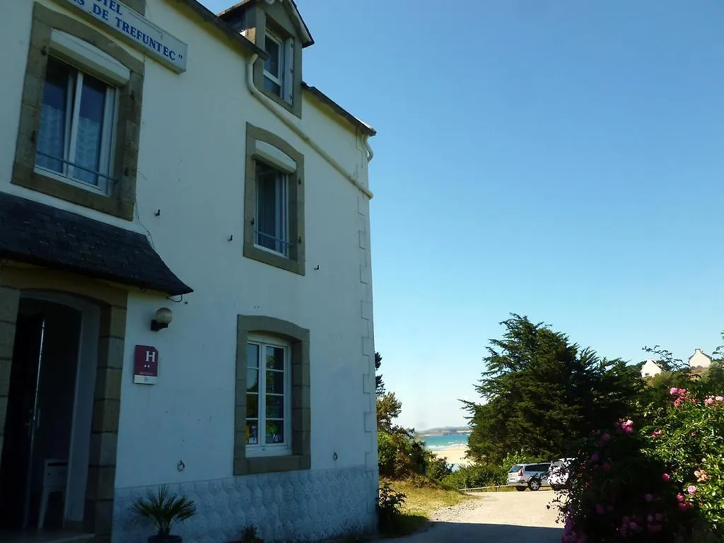 Hotel-Relais De Trefeuntec Plonevez-Porzay 2*,